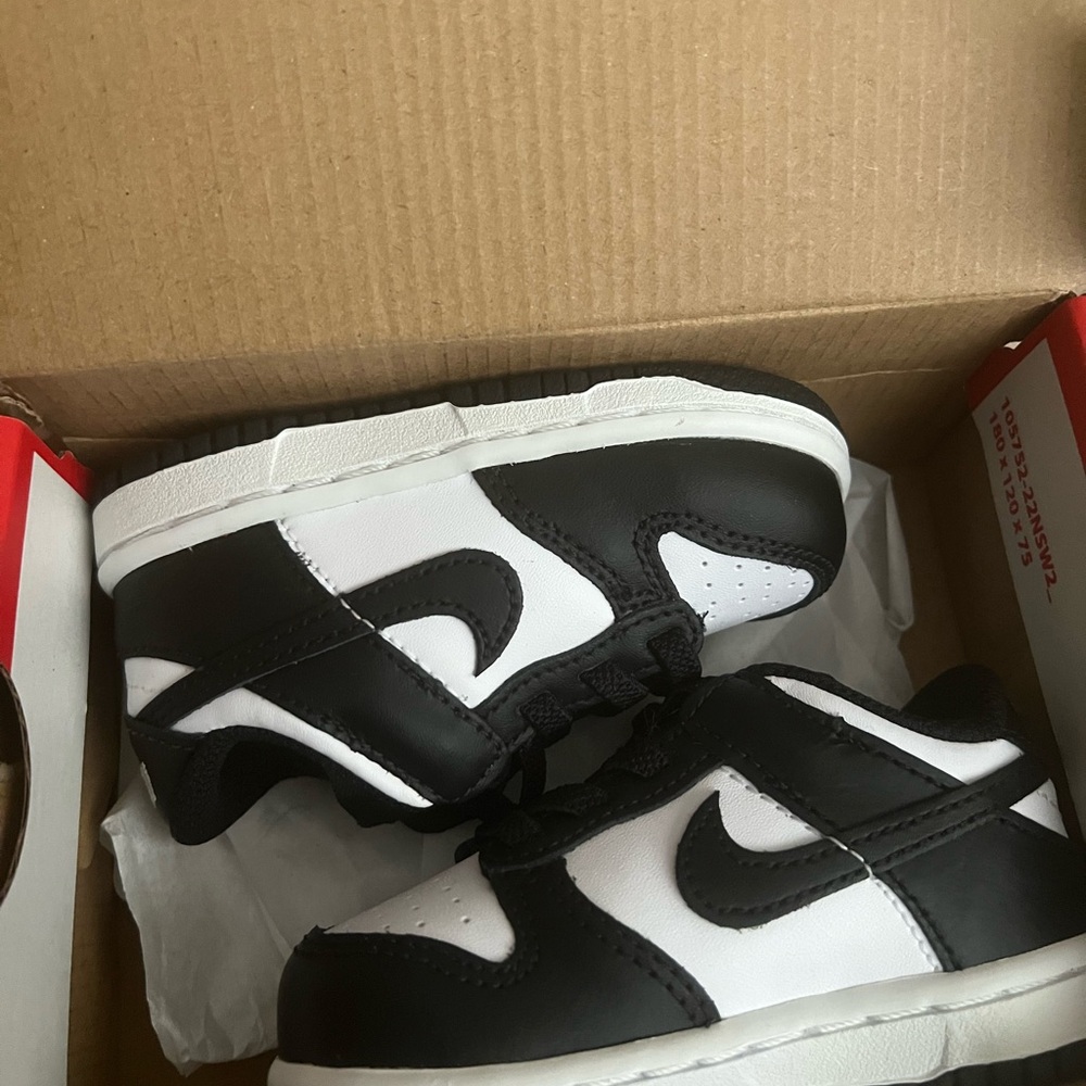 Nike Dunk low toddler 5c